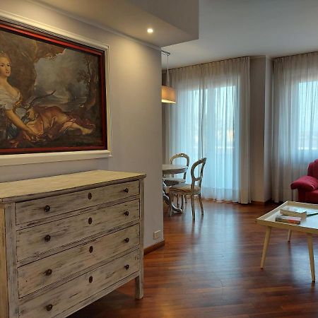 Trilocale Ferruccio Διαμέρισμα Μπαβένο Εξωτερικό φωτογραφία